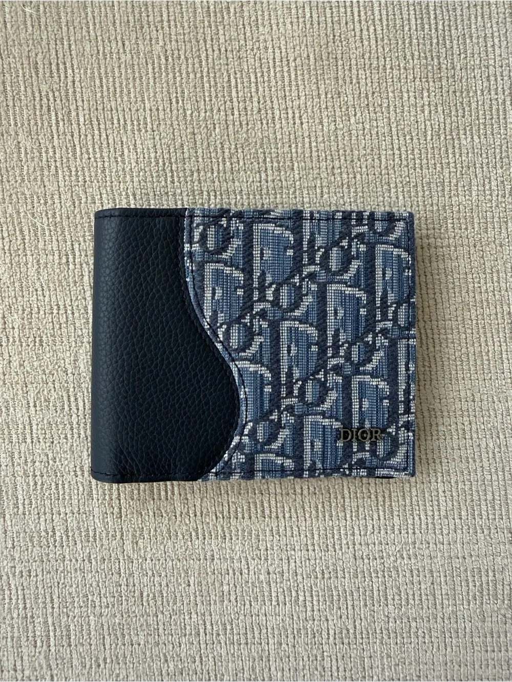 NWT - Dior Saddle Bifold Wallet In Grained Calfskin Marquetry Jacquard (Rare)